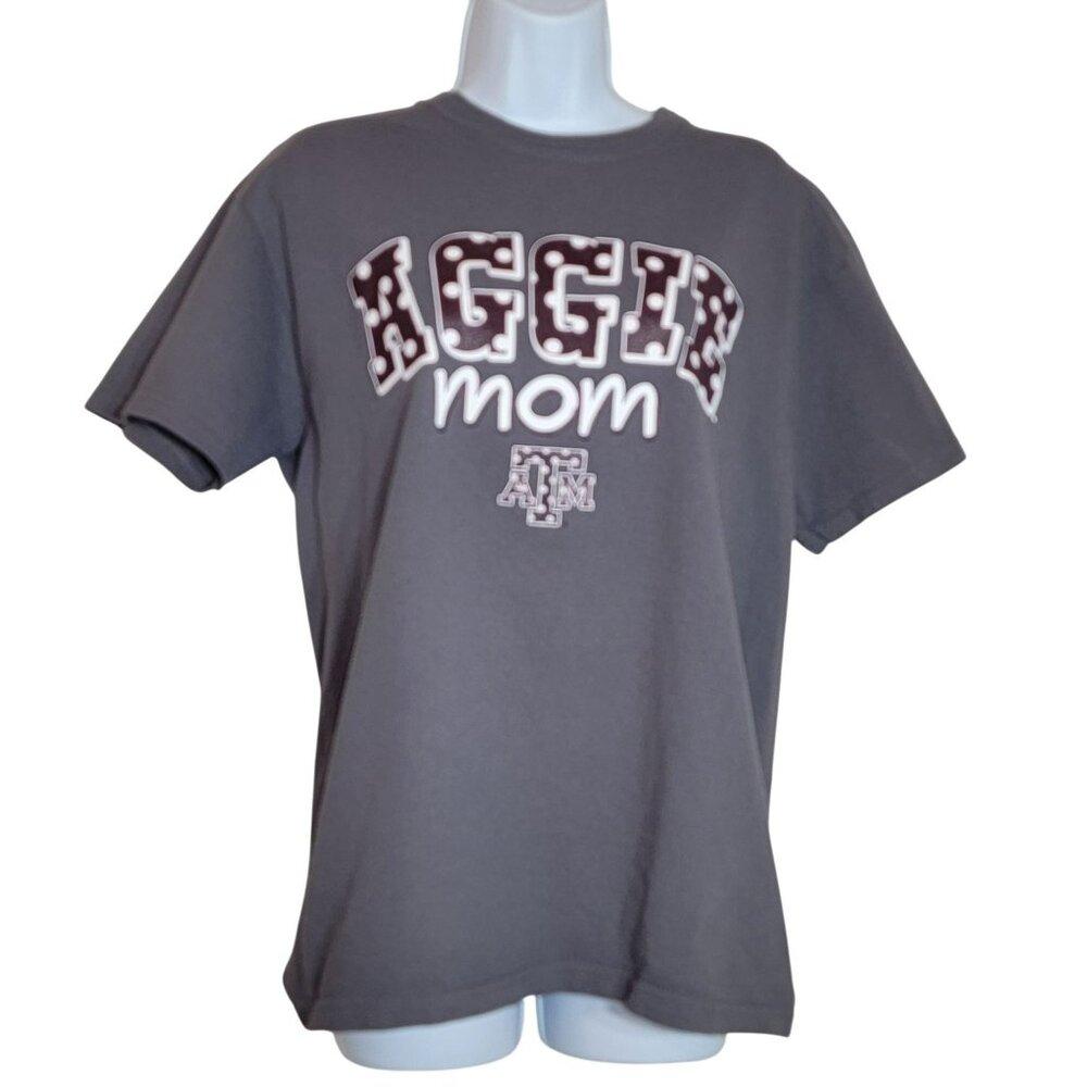 Gildan Aggies Mom Tee-Shirt, Women M, Gray with White & Maroon Graphics, SS, EUC